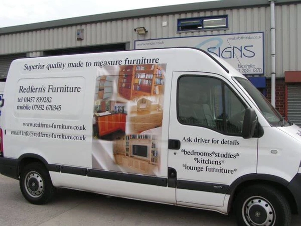 Vehicle Branding 074 700